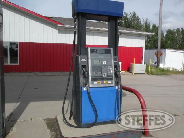 Fuel dispensers & Verifone system